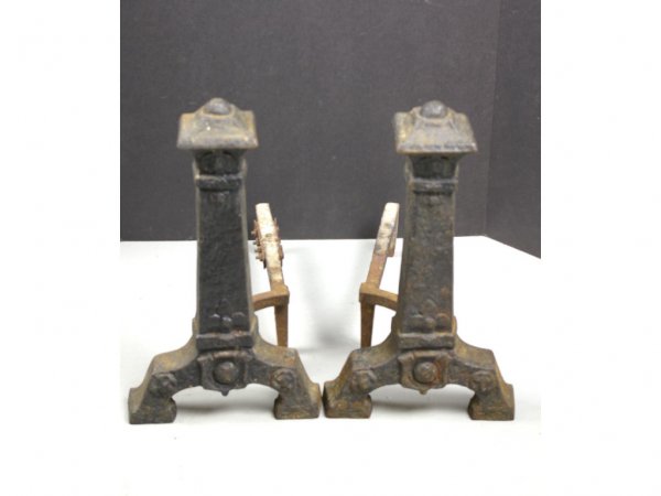 PAIR OF ARTS & CRAFTS ANDIRONS: circular mark of F&M Co., Ohio, 17in.