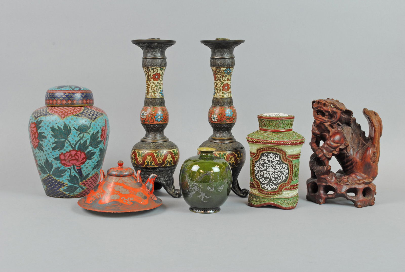 (7) PIECE VINTAGE ASIANWARE GROUP (1 of 8)