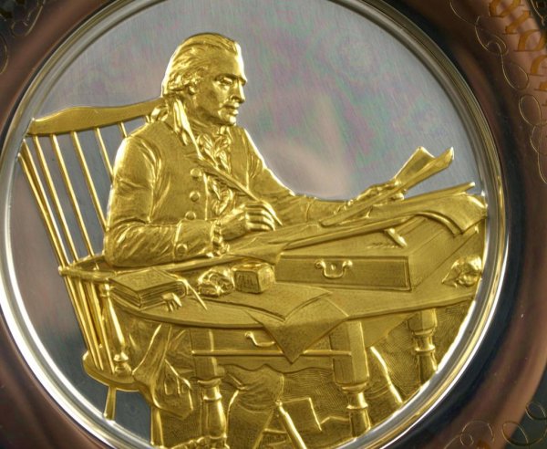 FRANKLIN MINT STERLING BICENTENNIAL PLATE: commemorating Thomas Jefferson, 1973, 8in., 7ozs.