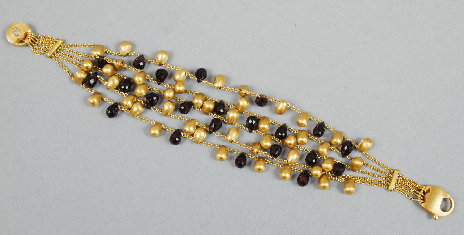 MARCO BICEGO 18K GARNET BRACELET (1 of 3)