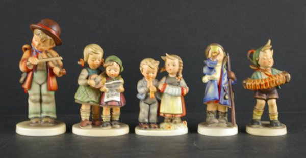 FIVE HUMMELS: including #2/0 Boy with Violin, #218 Birthday Serenade, #185 Accordion Boy, #336 Close Harmony, and #15/0 Hear Ye Hear Ye, tallest 7in.