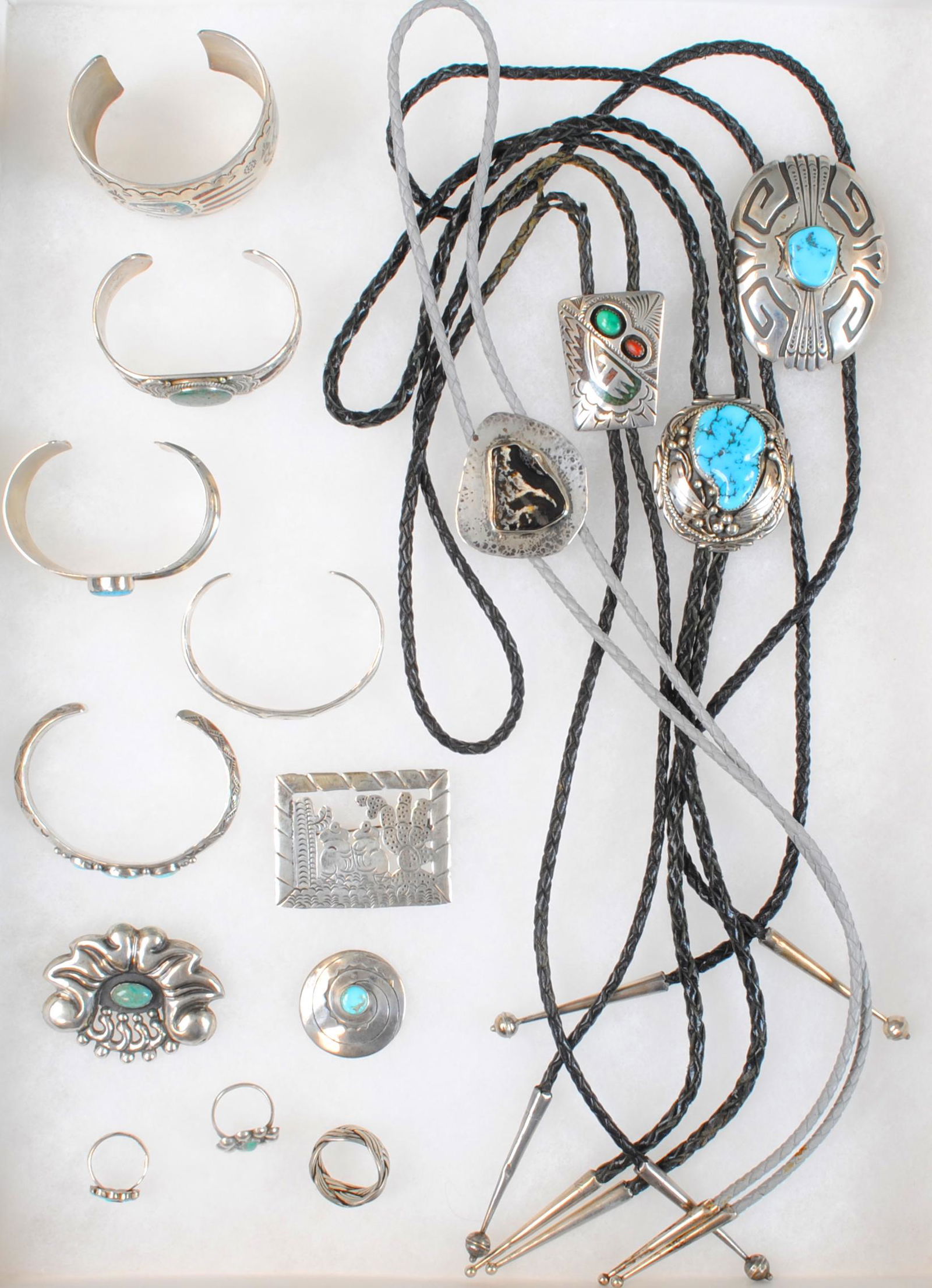 (15) PIECE SOUTHWESTERN SILVER JEWELRY GROUP (1 of 5)