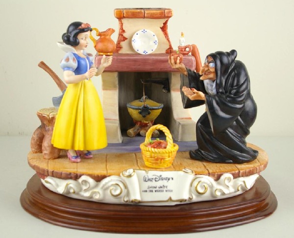 WALT DISNEYS SNOW WHITE PLATEAU GROUP: verso marked "The Walt Disney Company Made in Italy LZD 5310 Serie Limitata DI 2500 Capodimonte", with impressed artist's signature, mounted on wood base, overall 11x16in.