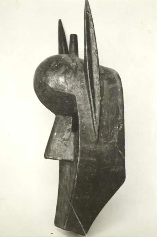 WALKER EVANS (American, 1903-1975) "African Sculptu: WALKER EVANS (American, 1903-1975) "African Sculpture", photograph, apparently part of a photographic image history taken of a NYC museum collection, Sotheby's labels attached verso, pencil inscriptio