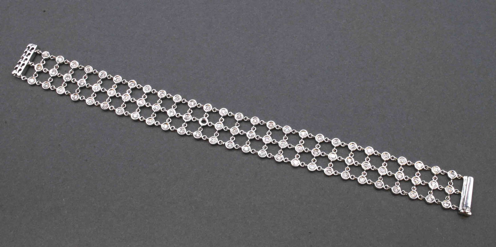 14K DIAMOND CHAIN LINK BRACELET (1 of 5)