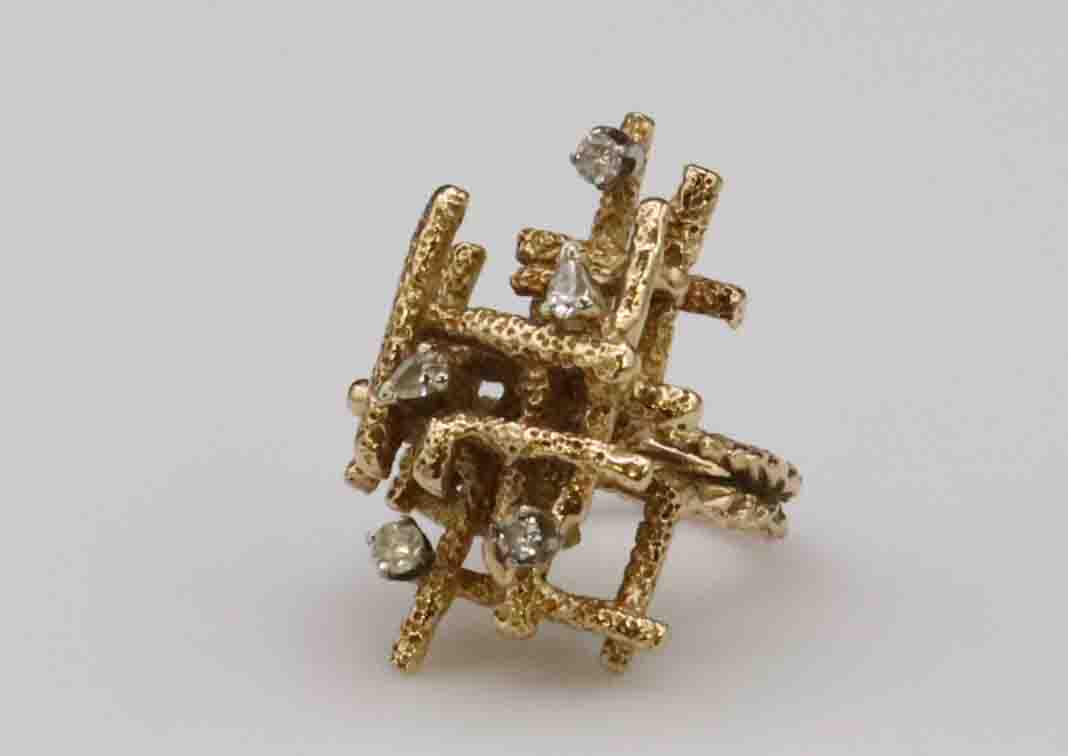 LARGE MODERN STYLE DIAMOND GOLD NUGGET RING (1 of 4)