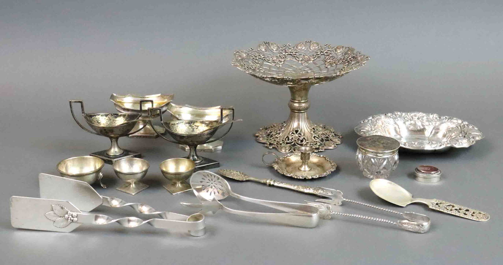 (19) PIECE SILVER TABLEWARE GROUP (1 of 7)