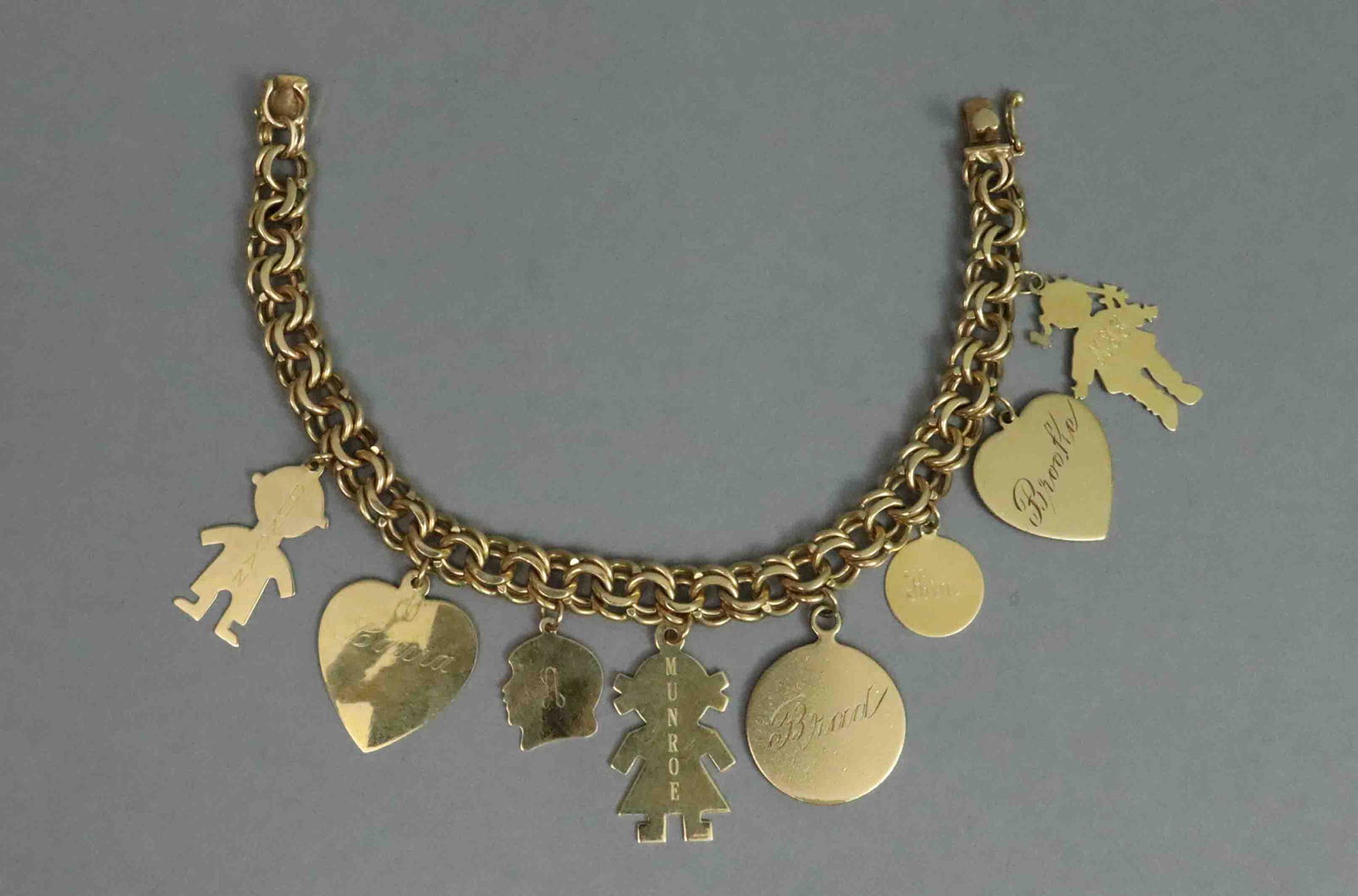 14K CHARM BRACELET WITH 8 CHARMS (1 of 3)