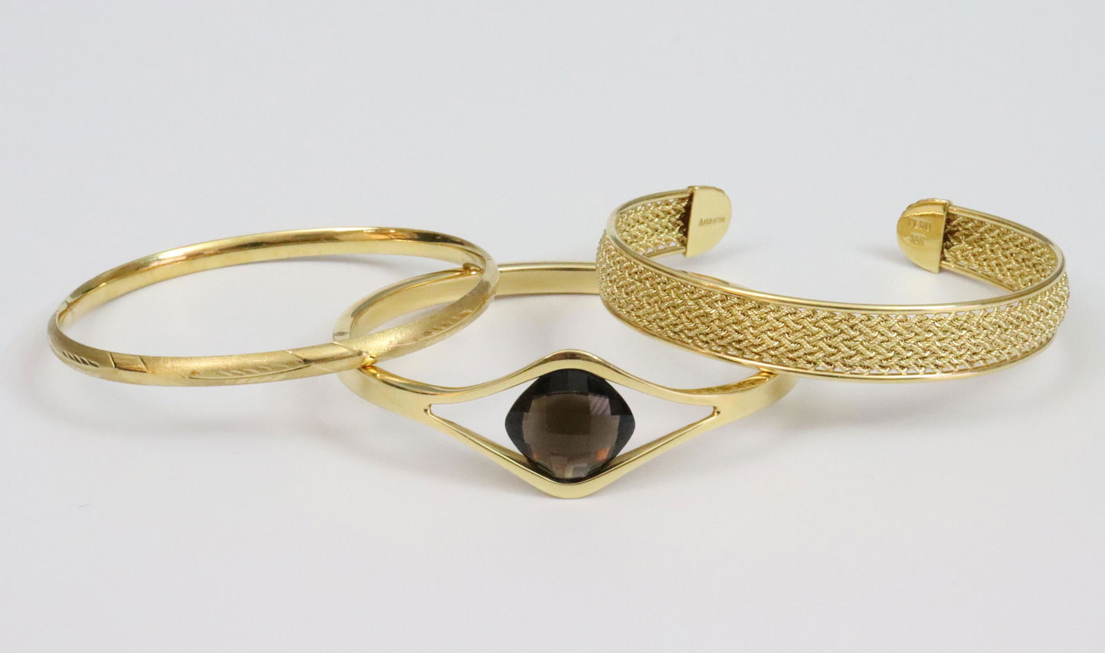 (3) 18K BANGLE & CUFF BRACELETS (1 of 4)