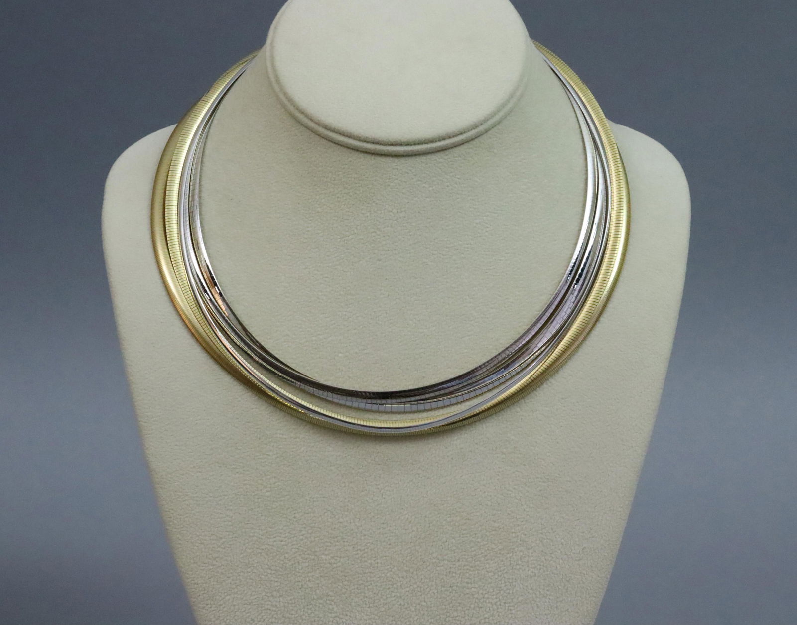 (5) 14K OMEGA CHOKER NECKLACES (1 of 4)