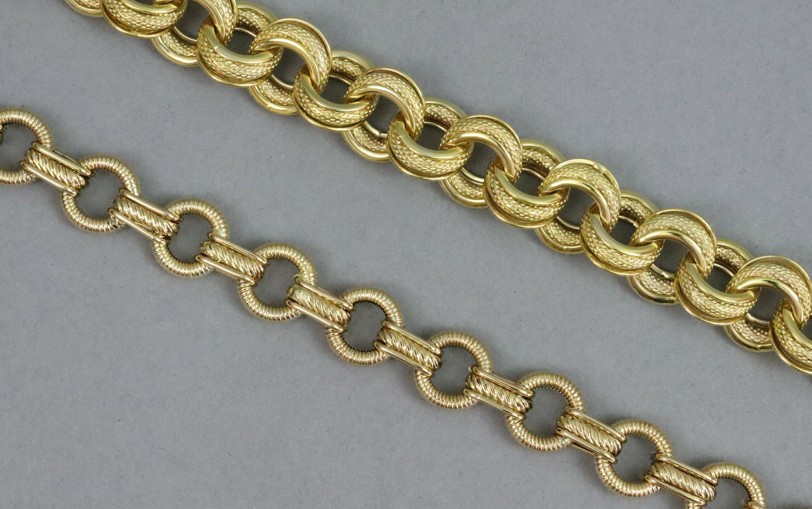 (2) 14K TEXTURED CABLE CHAIN BRACELETS (1 of 2)