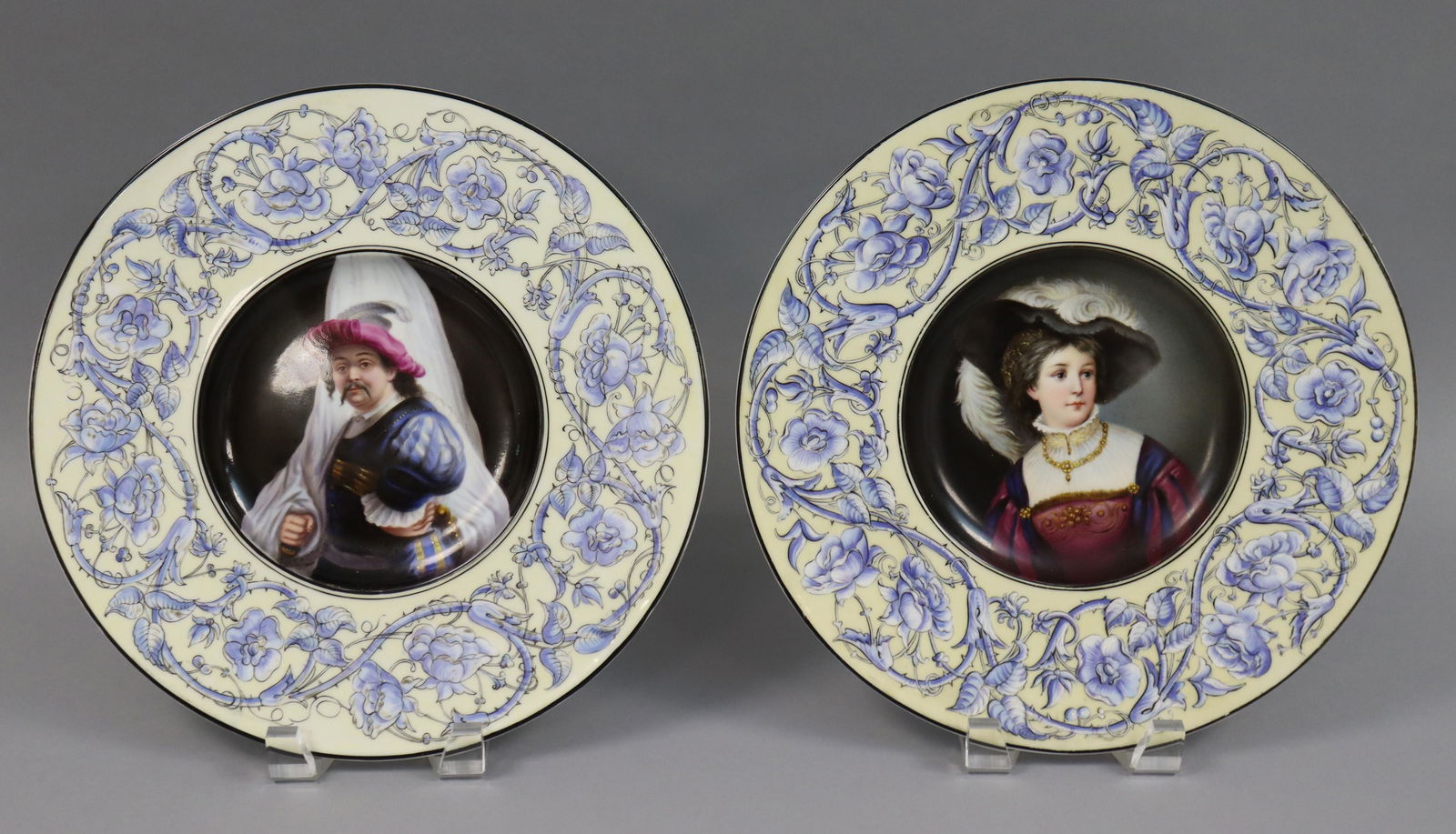 PAIR CONTINENTAL PORCELAIN PORTRAIT PLATES (1 of 7)