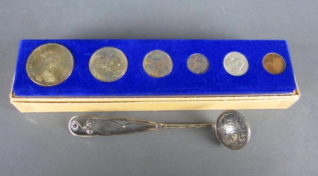 1967 CANADIAN CENTENNIAL MINT SET: comprising six uncirculated coins, together with a silver coin spoon
