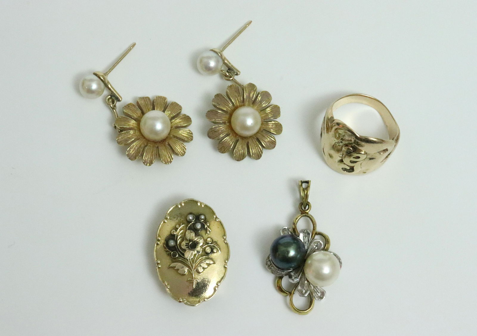 (4) PIECE GOLD JEWELRY GROUP (1 of 1)