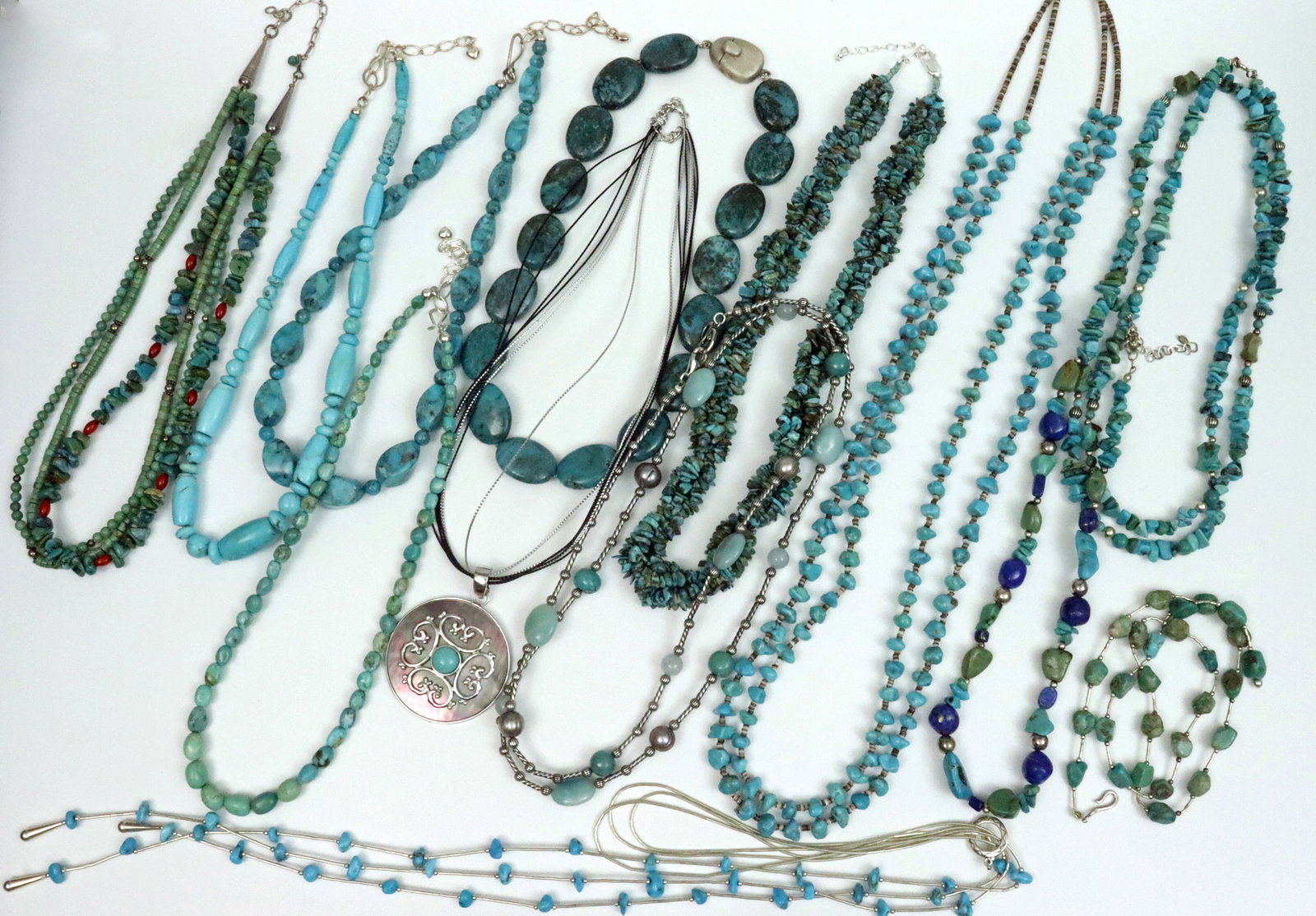 (25) CONTEMPORARY SILVER & TURQUOISE NECKLACES (1 of 7)