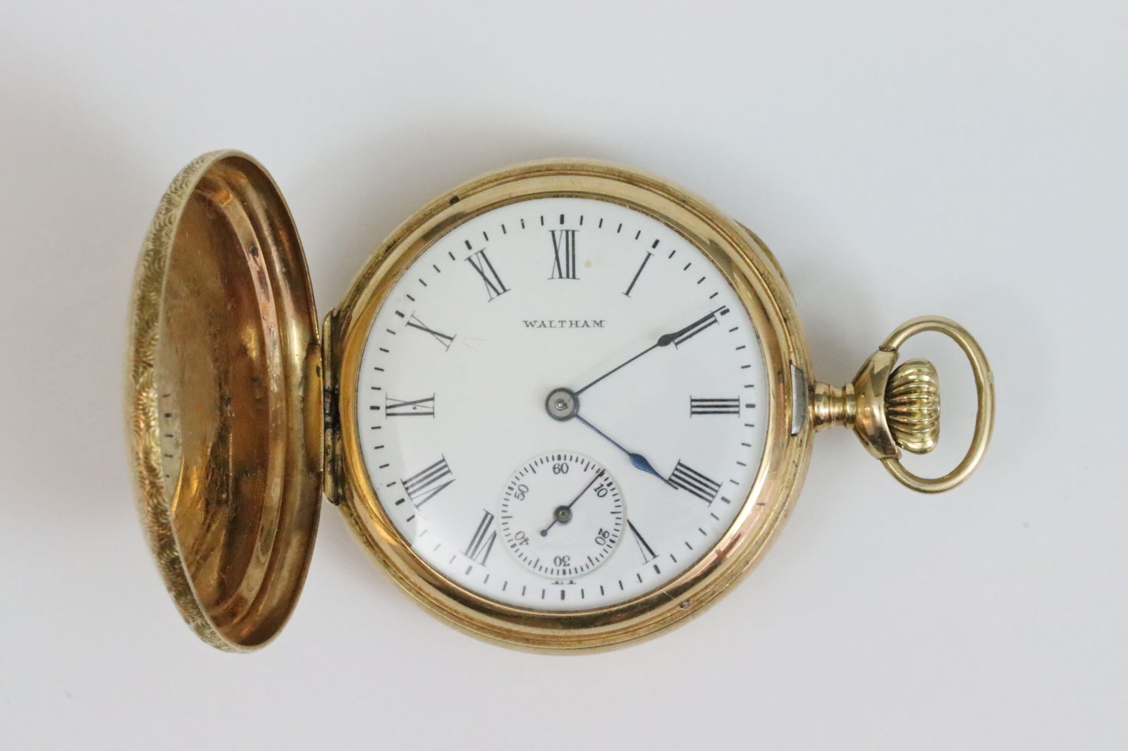 LADIES 14K WALTHAM HUNTER CASE POCKET WATCH (1 of 4)