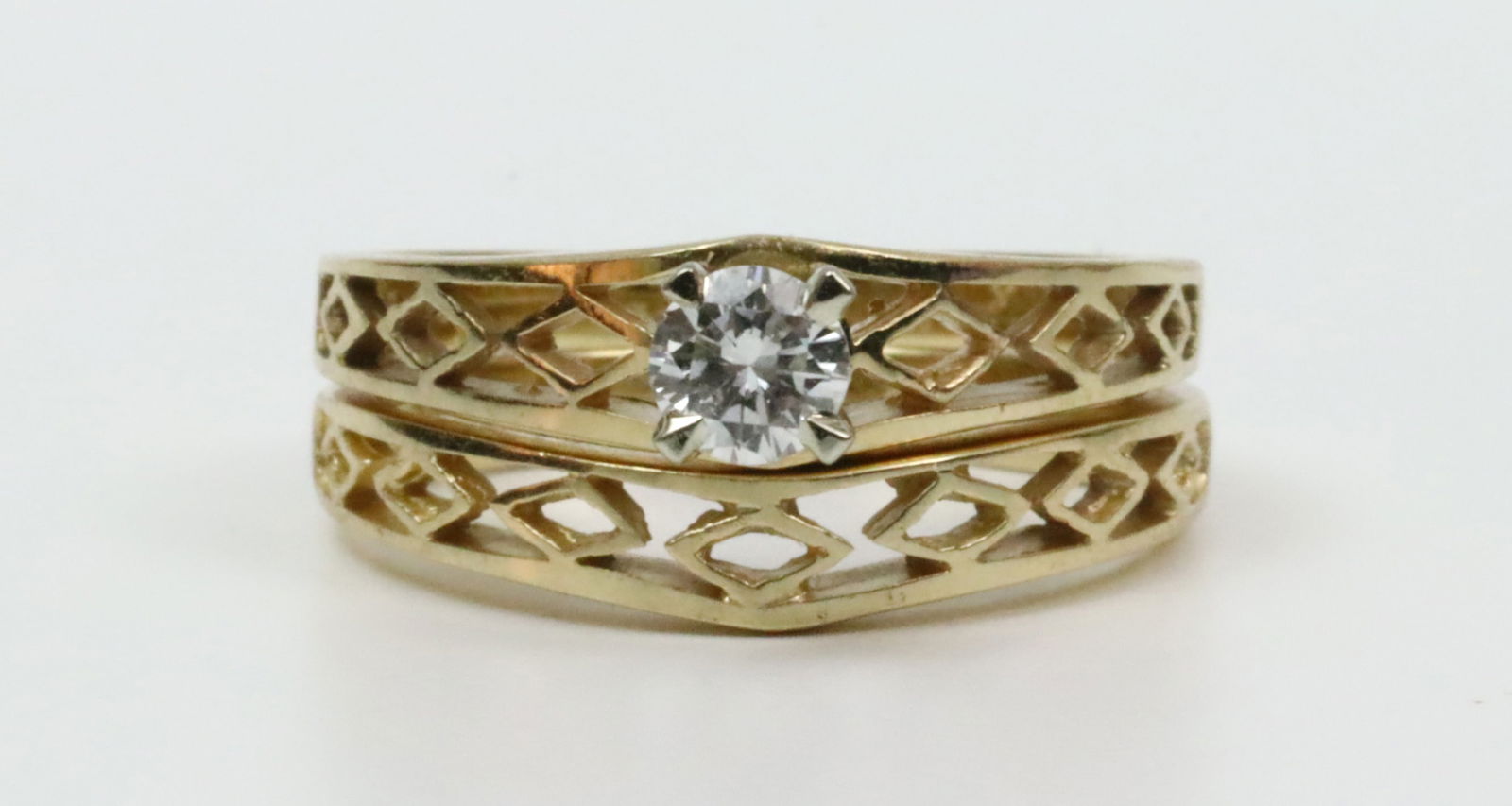 14K WEDDING SET BY ORANGE BLOSSOM JEWELERS (1 of 5)
