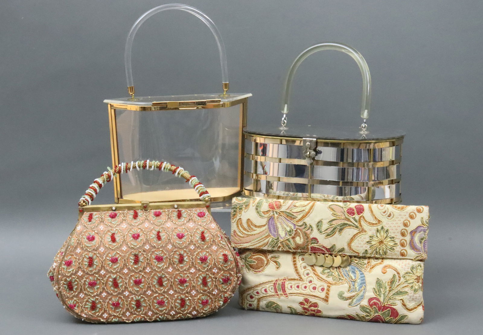 (4) VINTAGE BAGS (1 of 10)