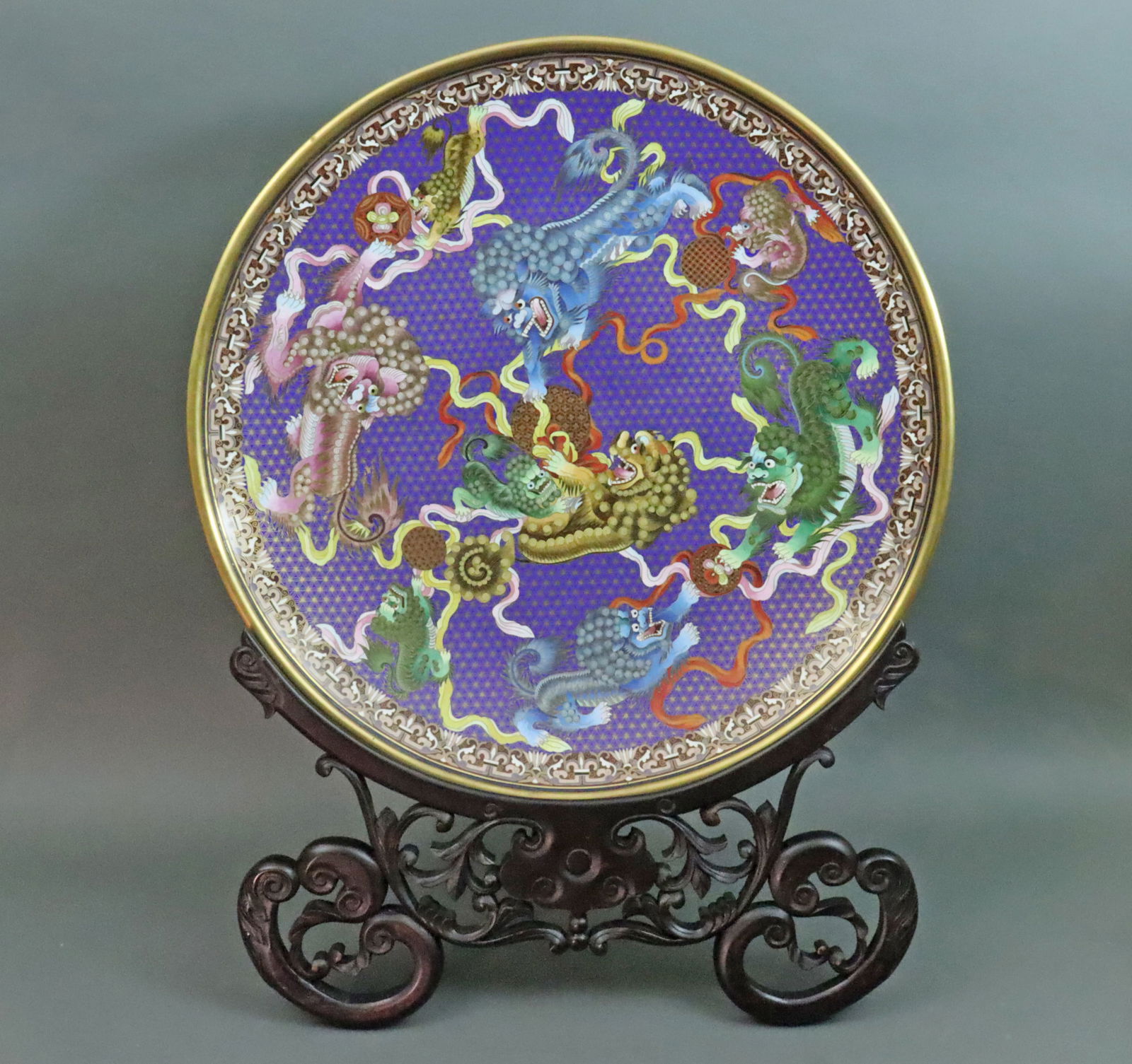 VINTAGE PALATIAL SIZE CLOISONNE CHARGER WITH STAND (1 of 2)
