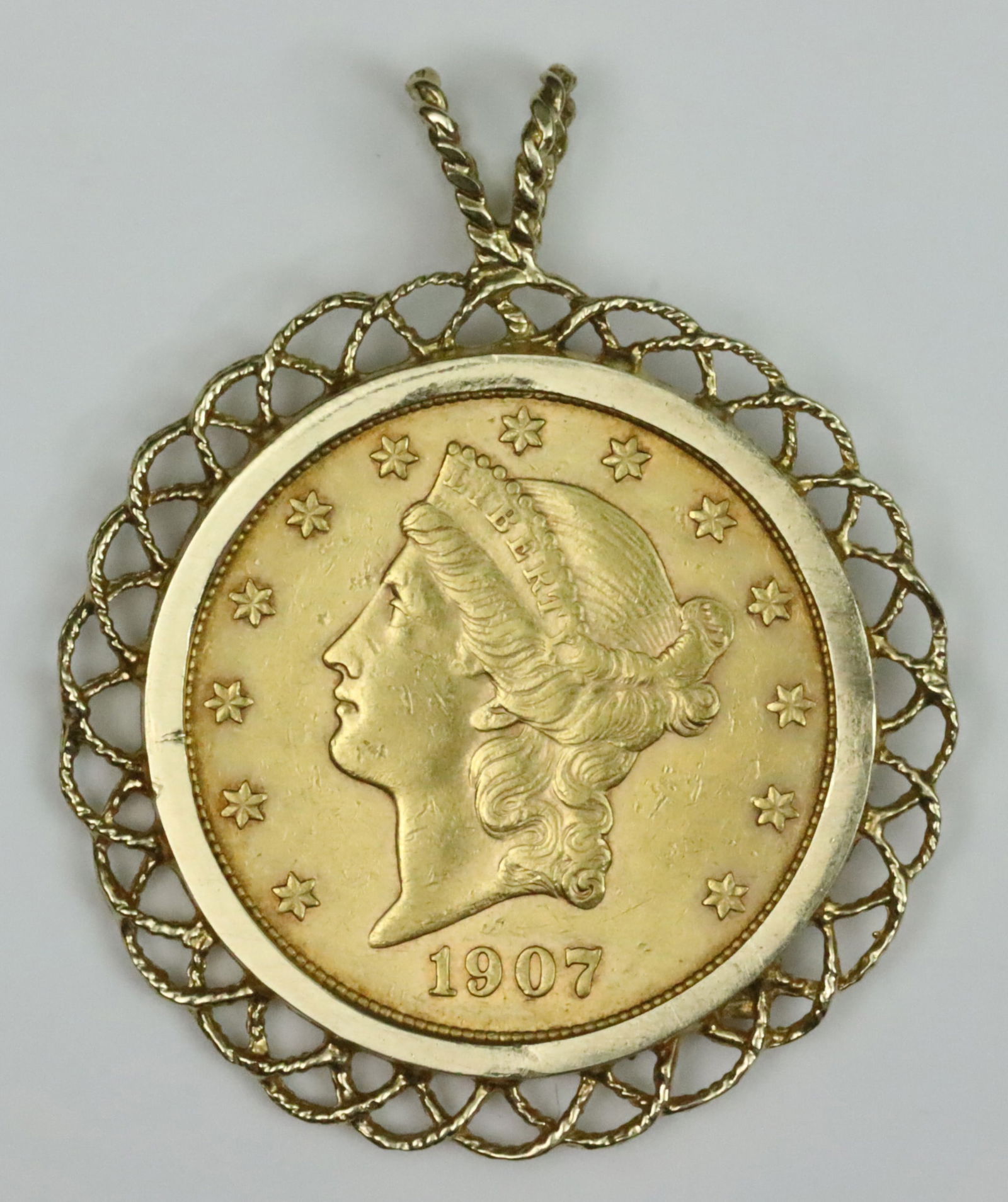 1907-D $20 LIBERTY HEAD GOLD COIN PENDANT (1 of 2)