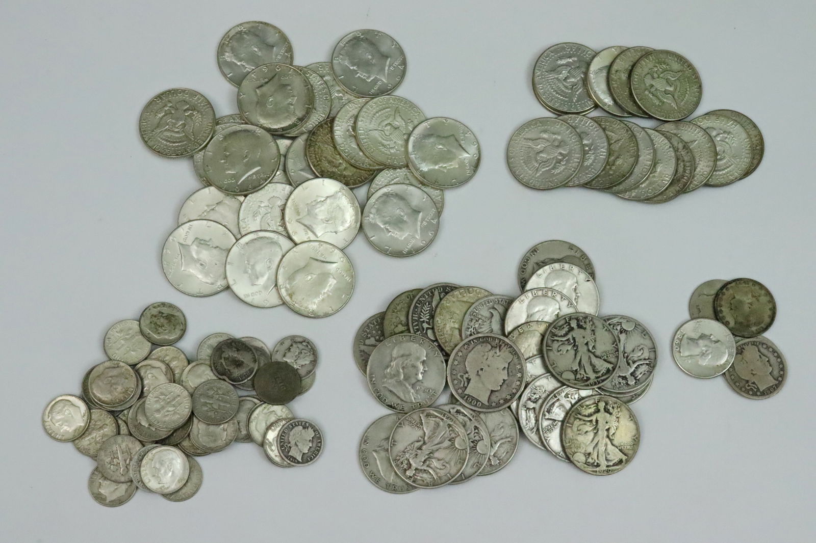 GROUP OF US SILVER COINS (1 of 1)