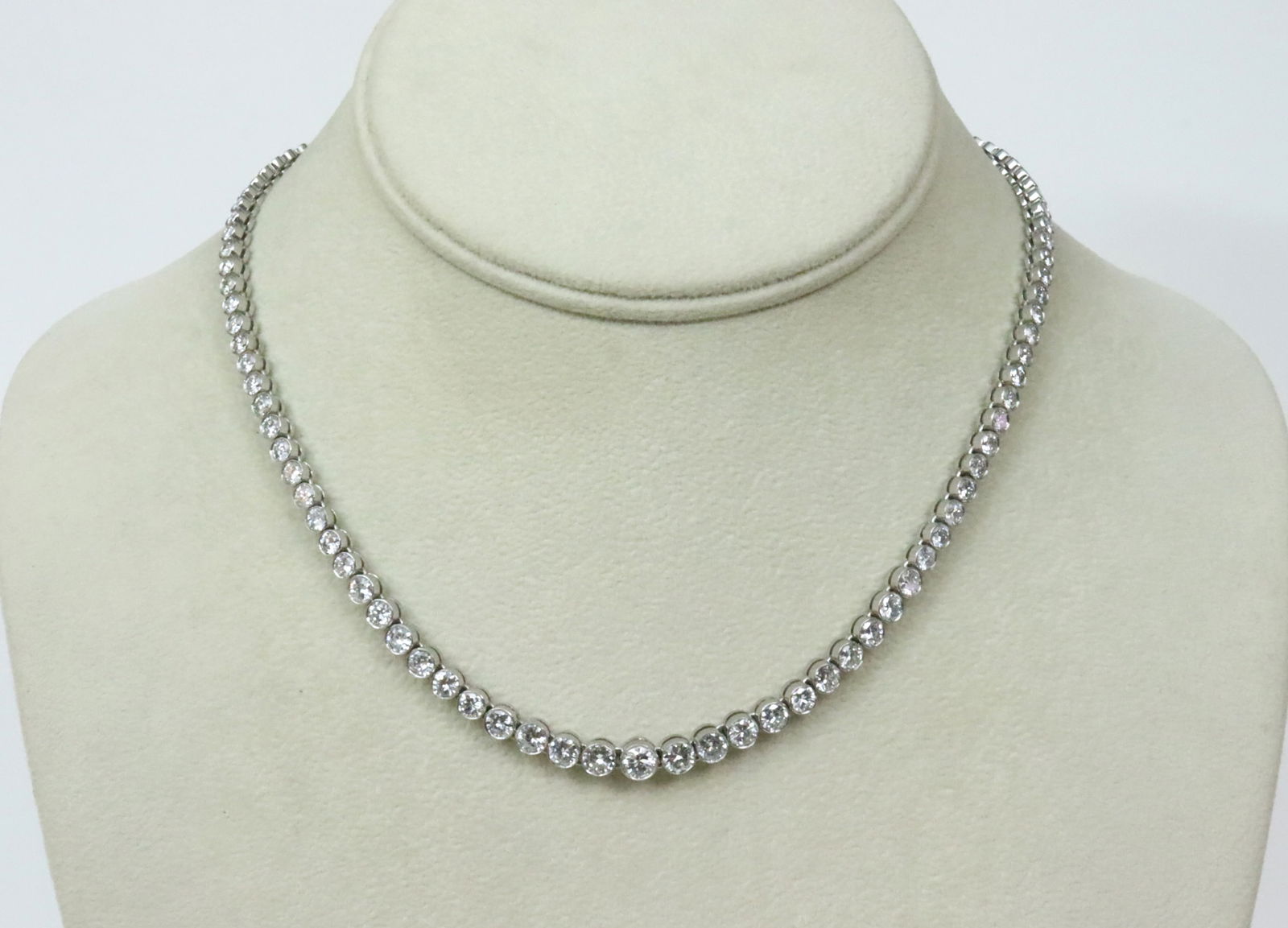 PLATINUM & DIAMOND RIVIERE NECKLACE (1 of 4)