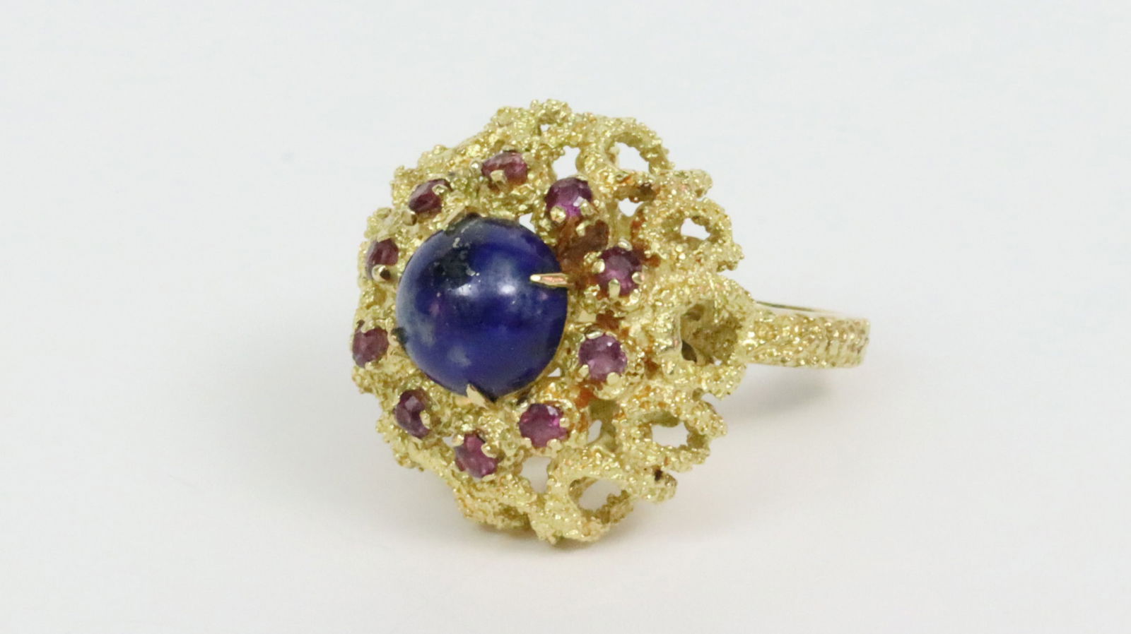 18K LAPIS & RUBY DOMED RING (1 of 5)