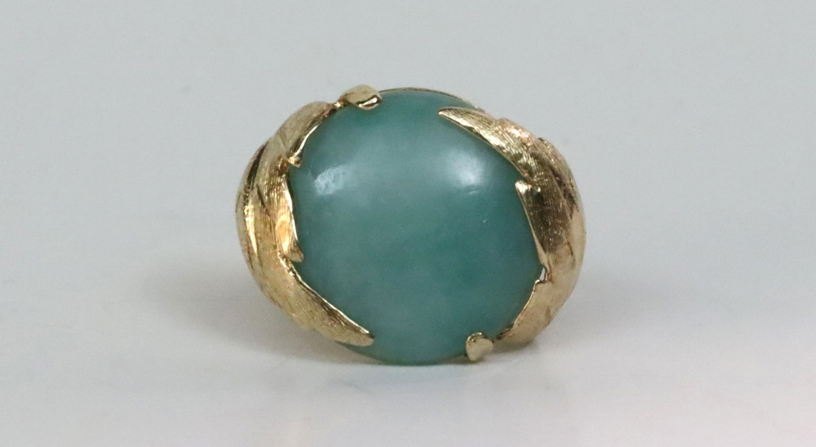 14K JADE RING (1 of 5)
