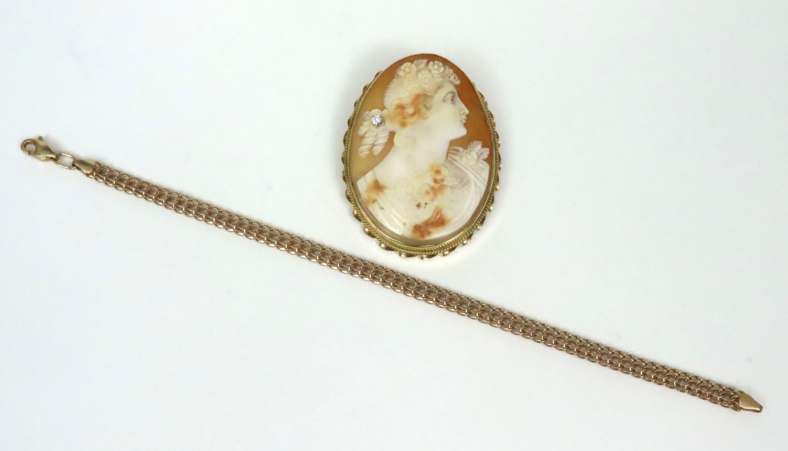 14K BRACELET & CAMEO (1 of 4)