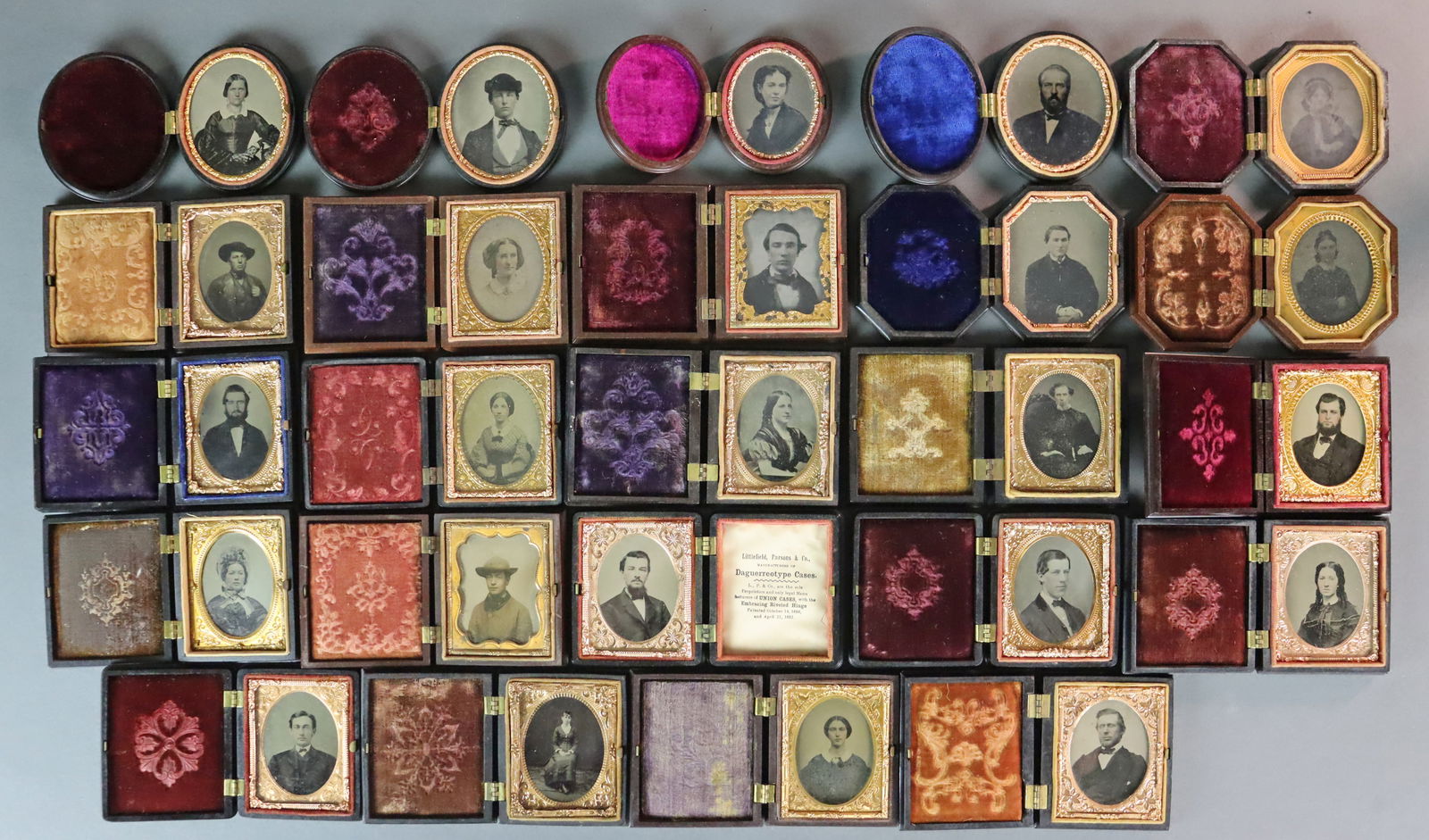(24) 1/9 PLATE TINTYPES IN UNION CASES - ADULTS (1 of 6)