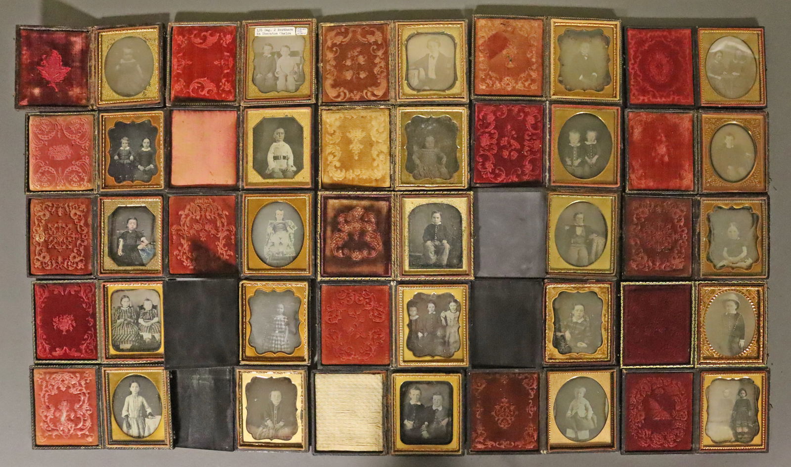 (25) 1/6 PLATE DAGUERREOTYPES - CHILDREN (1 of 14)