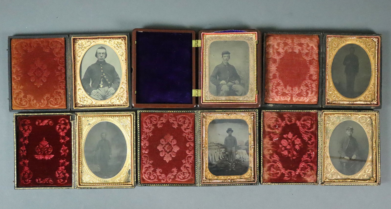 (6) 1/4 PLATE TINTYPES OF CIVIL WAR SOLDIERS (1 of 9)