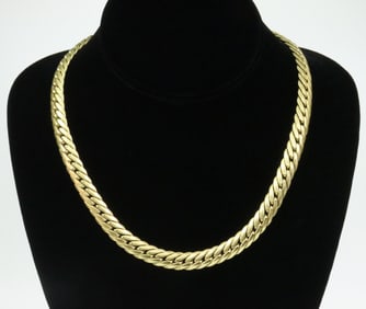 ITALIAN 18K GOLD HERRINGBONE NECKLACE, 36.6GMS.