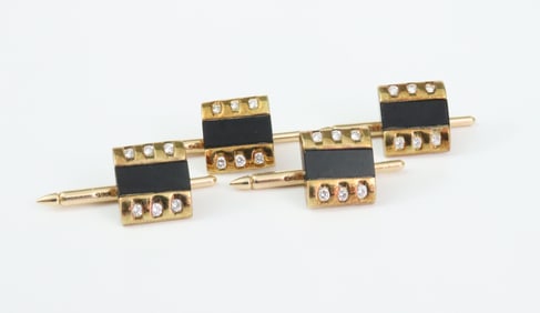 (4) BERNARD PASSMAN 18K DIAM. & CORAL SHIRT STUDS