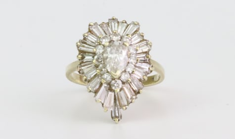 14K MARQUISE DIAMOND CLUSTER RING