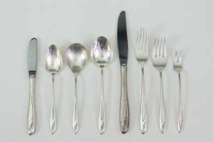 (45) PIECE REED & BARTON STERLING FLATWARE SERVICE