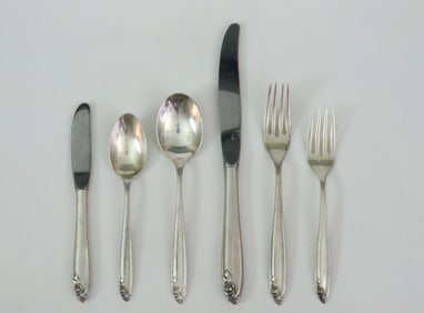 (35) PIECE WALLACE STERLING FLATWARE SERVICE