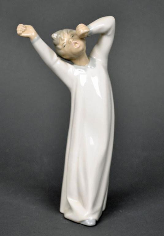 LLADRO FIGURINE BOY YAWNING Mar 07, 2013 Leighton Galleries in NJ