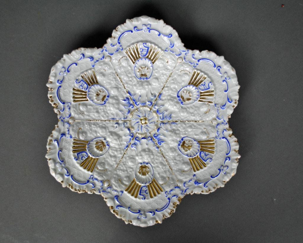 MEISSEN GILT OYSTER PLATE: blue crossed swords mark, minor gilt wear, 9in.