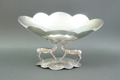 SILVER SCALLOPED FRUIT BOWL