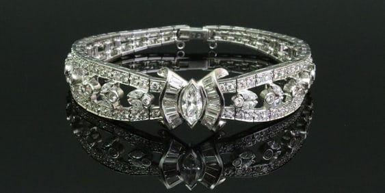 PLATINUM & DIAMOND BRACELET, 10.00CTW