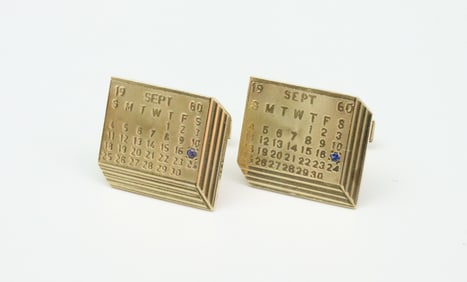 PAIR 14K CALENDAR CUFFLINKS