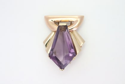 LARGE RETRO 14K AMETHYST FAN-FORM DRESS CLIP