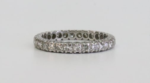 18K DIAMOND ETERNITY BAND