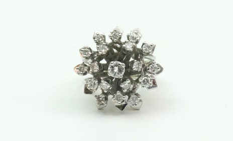 14K DIAMOND CLUSTER RING
