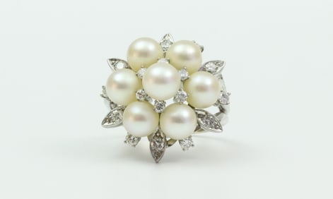 14K PEARL & DIAMOND CLUSTER RING