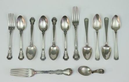 (13) PIECE ASSORTED STERLING FLATWARE GROUP