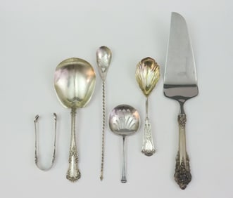 (13) PIECE ASSORTED STERLING FLATWARE GROUP