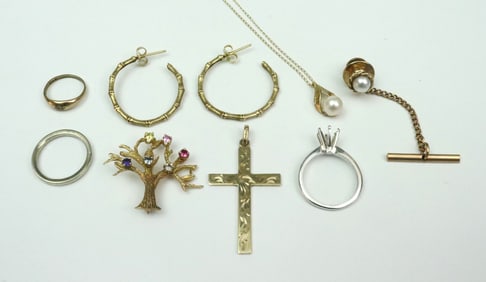 (8) PIECE GOLD JEWELRY GROUP, MOST 14K