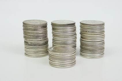 (68) US KENNEDY 1964 SILVER HALF DOLLAR COINS